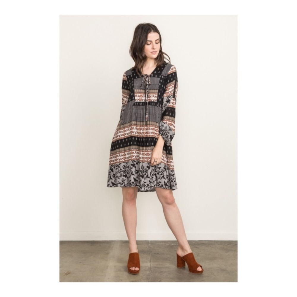 ✨MYSTREE FLORAL PRINT LACE UP DRESS BOHO STYLE✨ - Picture 2 of 8